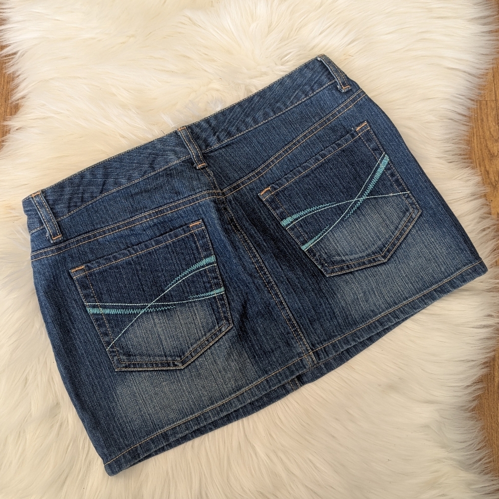 Vintage Y2K Aeropostale Denim Mini Skirt Medium Wash - Picture 2 of 2
